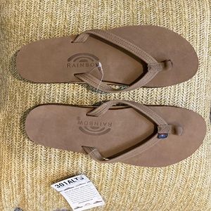 NWT Rainbow Slim Strap Sandals - Womens L in Dark Brown